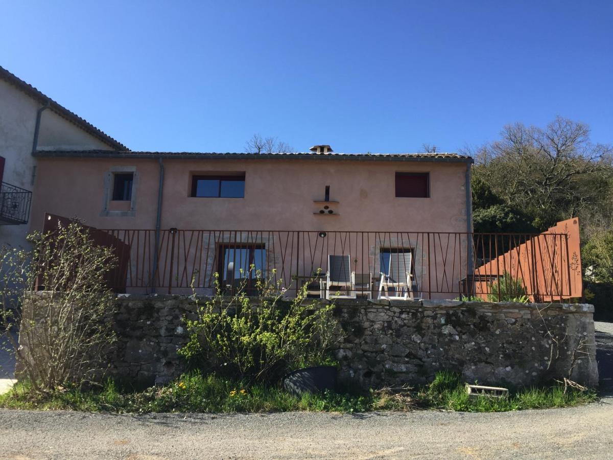 Gite De Gazelle Chambres D'Hote La Vacquerie-et-Saint-Martin-de-Castries Exterior photo